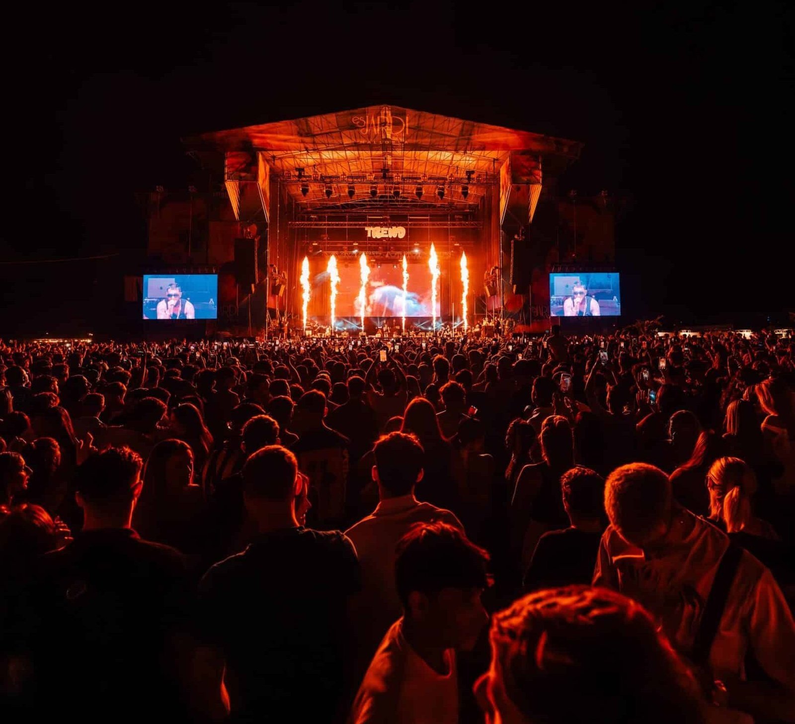 Deep Delay Management